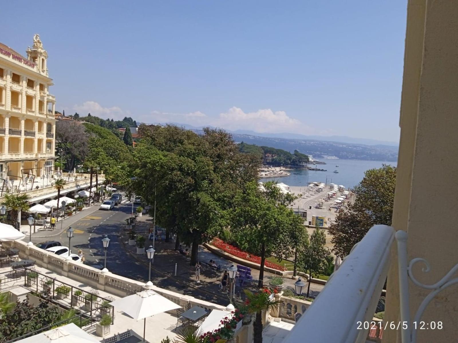 Artspace Location-Opatija-3 Bedroom House With Rooftop Garden By Beach Ngoại thất bức ảnh